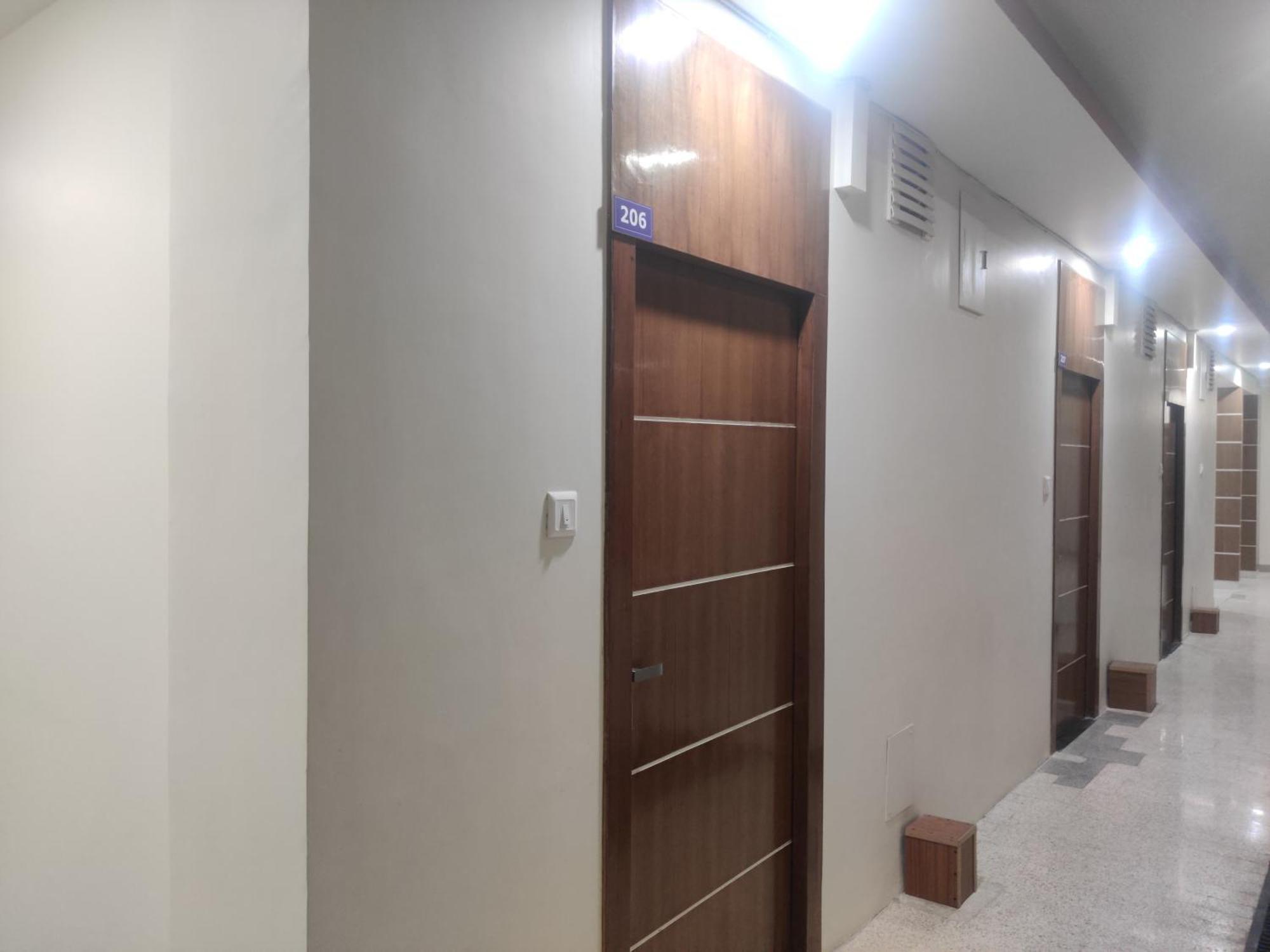 Hotel Hv Nāhan 외부 사진